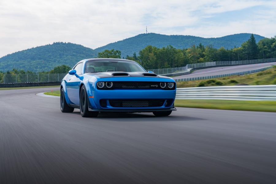  Dodge Challenger SRT Hellcat Redeye Widebody (LC) 2018 года  (фото 31 из 48)